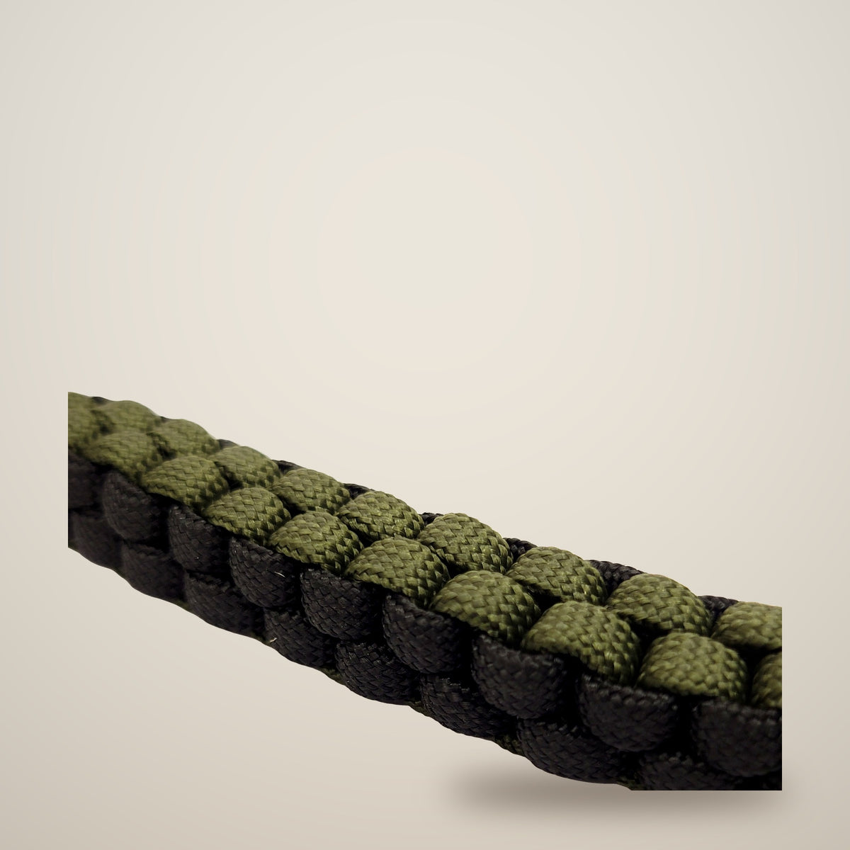 Para-Keychain – Black & dark green