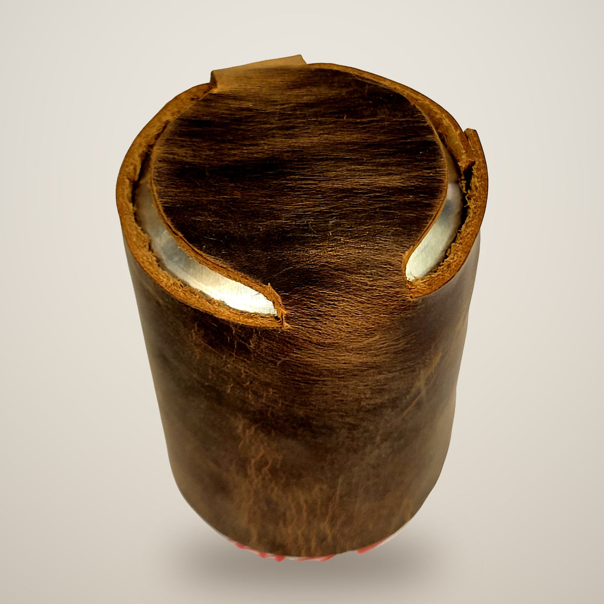 Leather Coo Z – Standard – brown, brass rivets