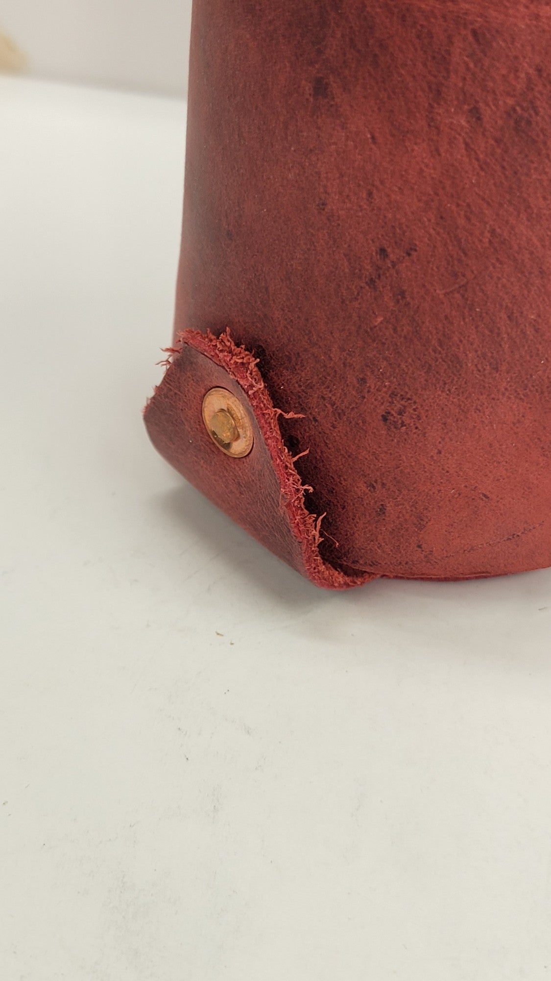 Leather Coo Z – Standard – volcano, copper rivets